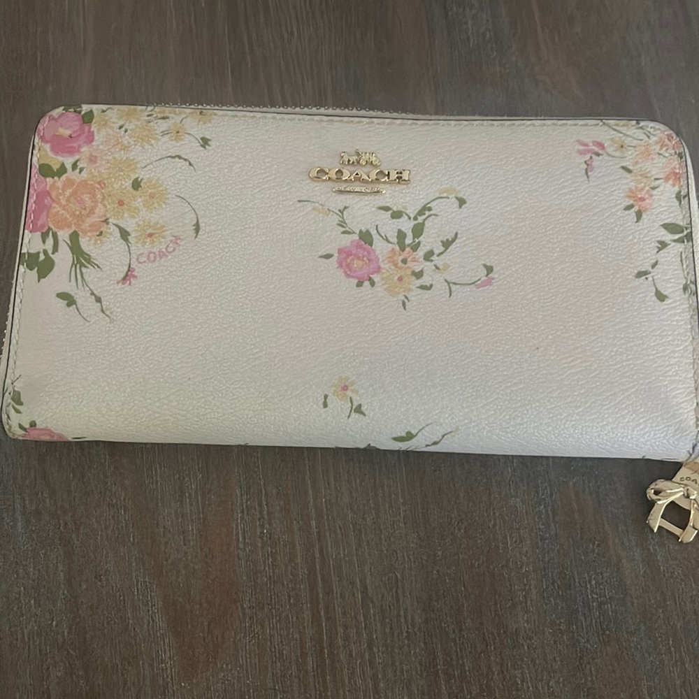 Coach wallet